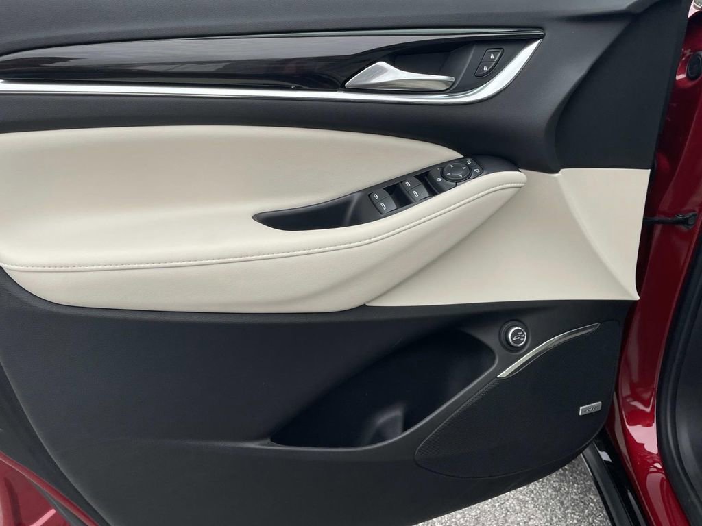 Used 2022 Buick Enclave Essence w/ Experience Buick Package image 16