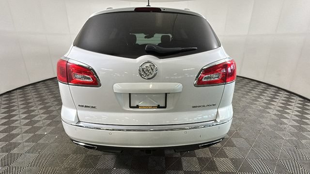Used 2017 Buick Enclave Premium w/ Experience Buick Package FWD image 3