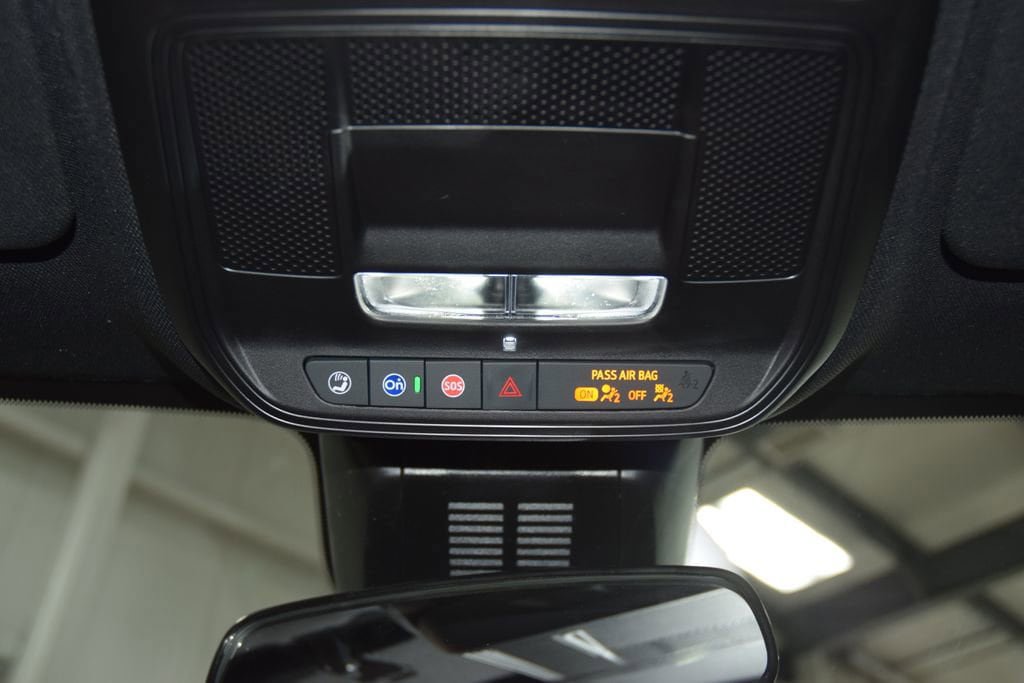 New 2026 Chevrolet Equinox LT w/ Midnight Edition FWD image 42