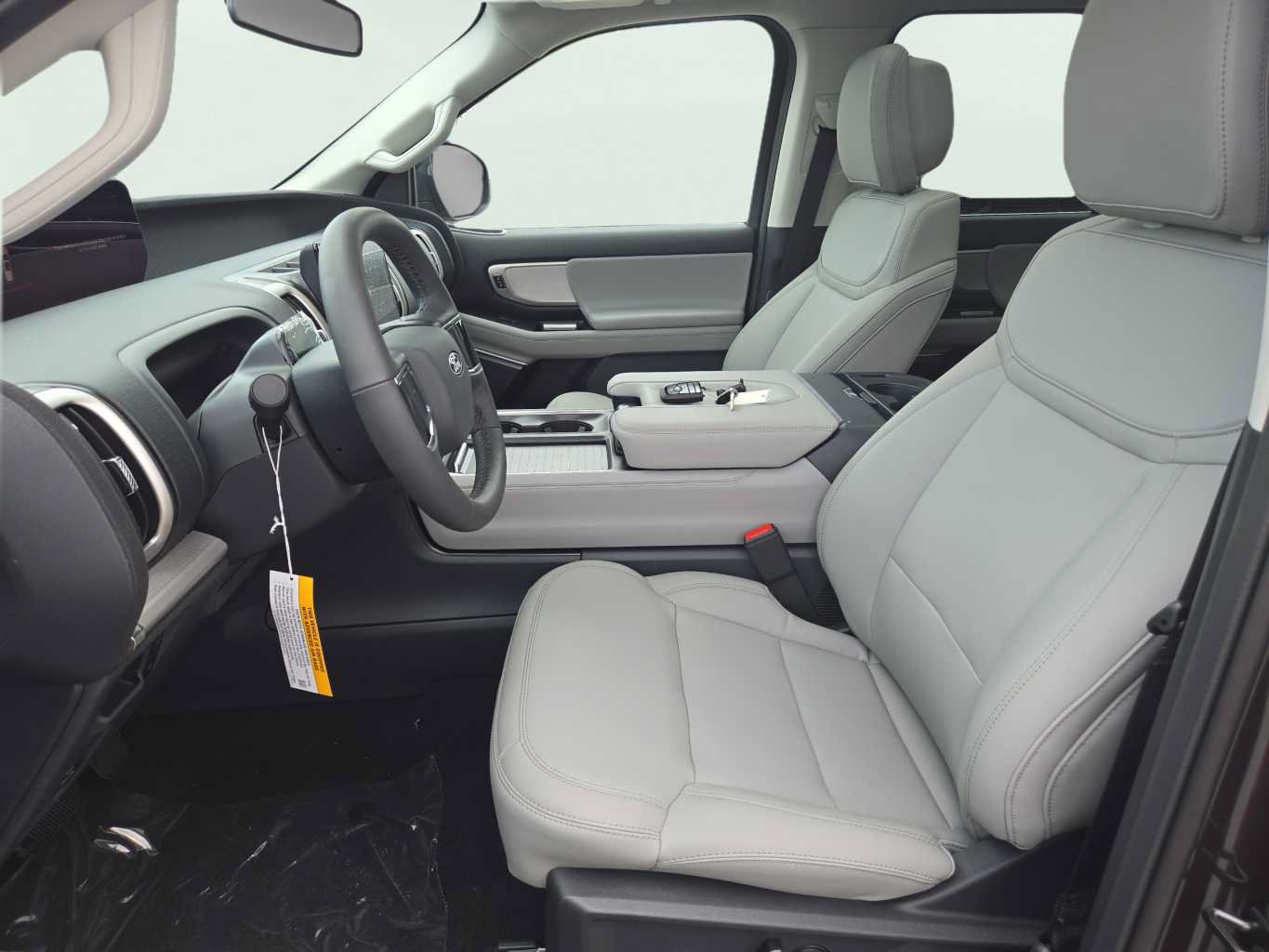 New 2027 Ford Expedition Max Active RWD image 9