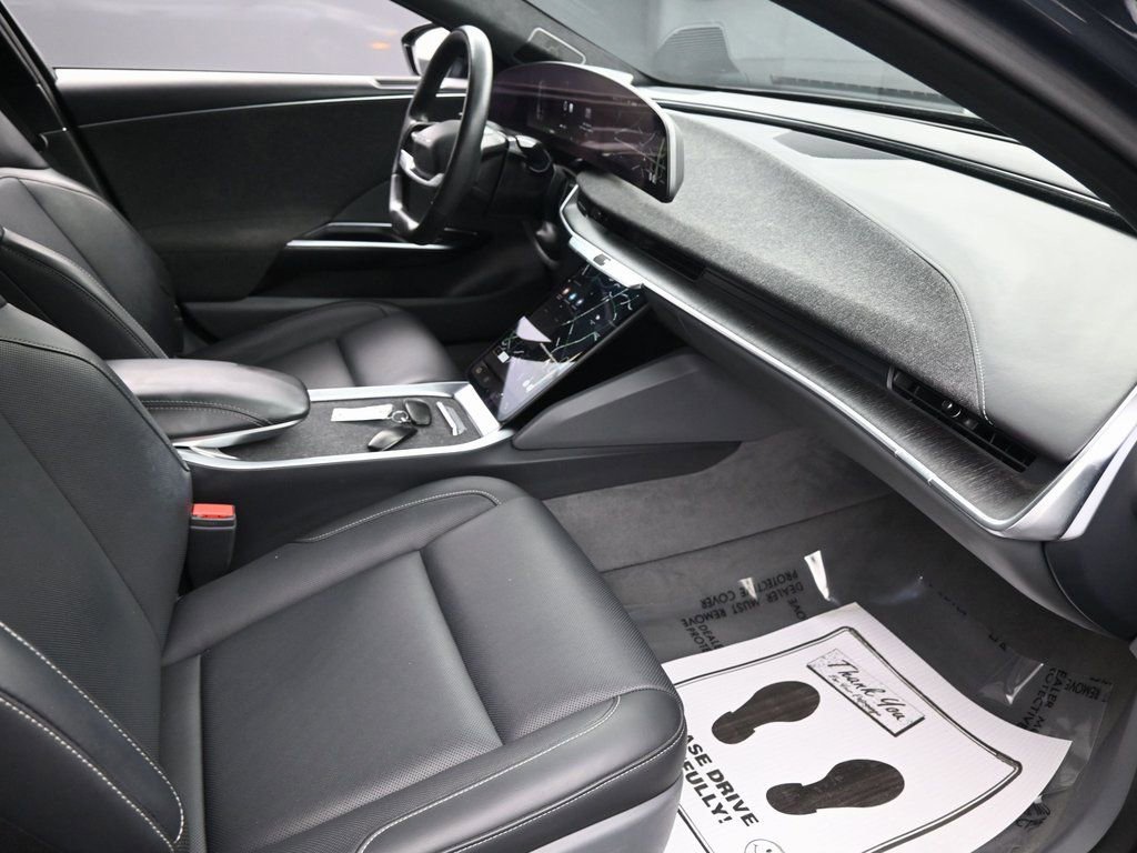 Used 2024 Lucid Air Touring image 34