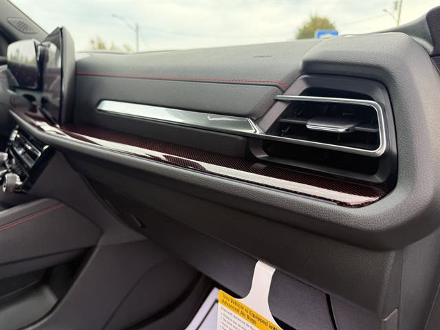 New 2026 Chevrolet Traverse RS w/ LPO, Floor Liner Package image 18