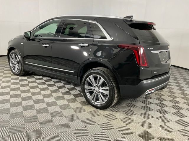 Used 2025 Cadillac XT5 Premium Luxury w/ Technology Package image 4
