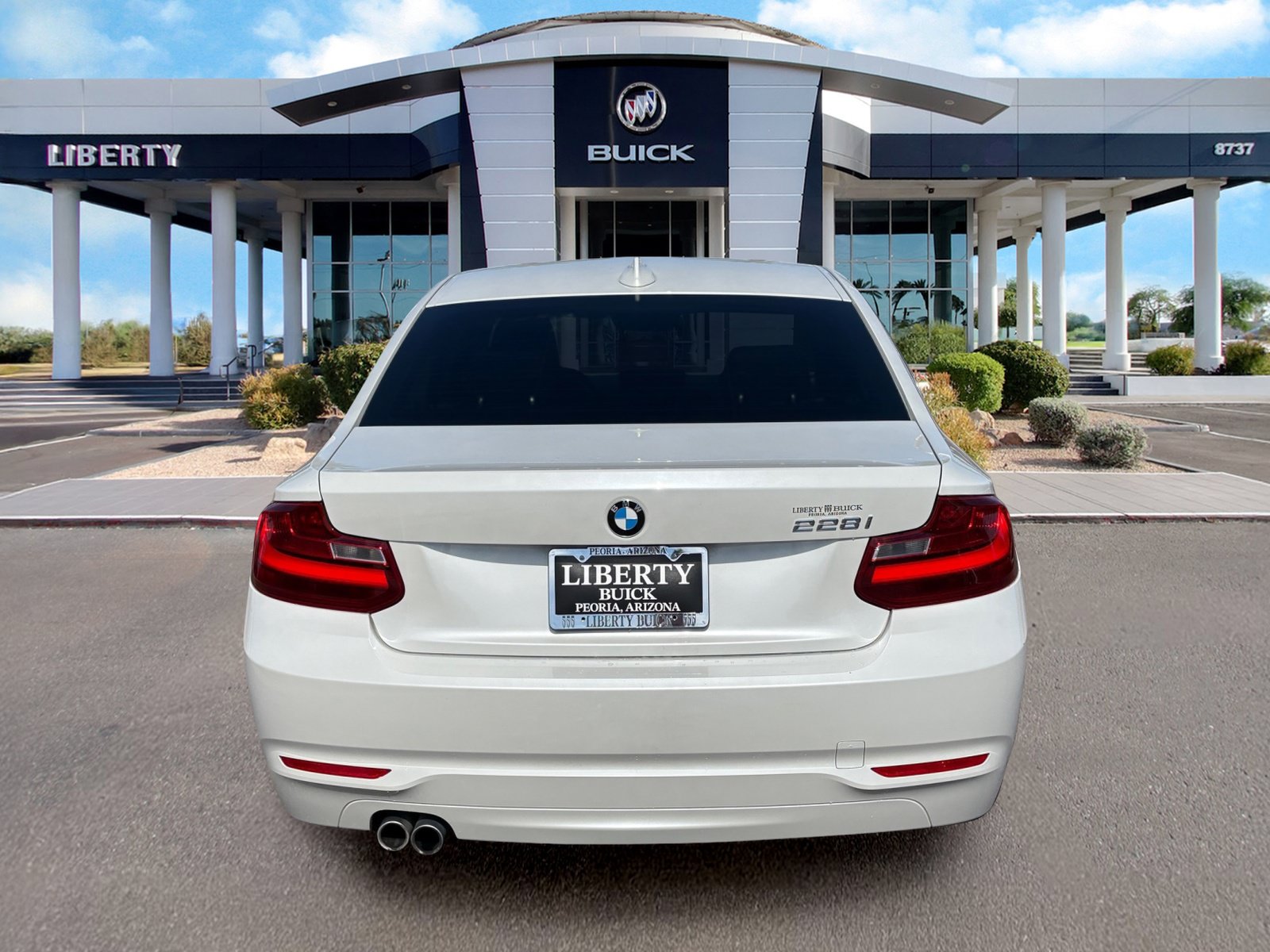 Used 2014 BMW 228i Coupe RWD image 4
