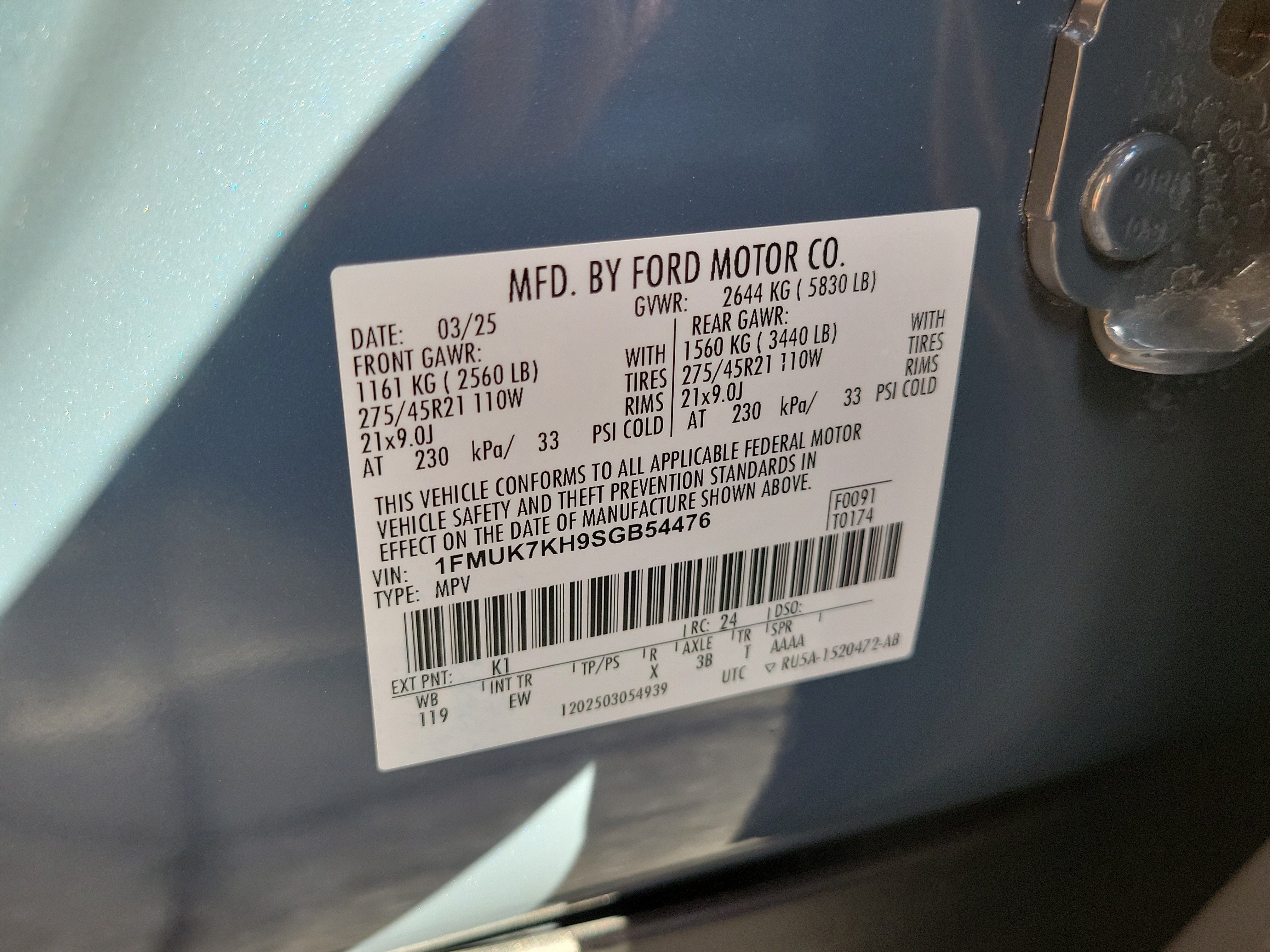 Used 2025 Ford Explorer ST-Line w/ Premium Package RWD image 30
