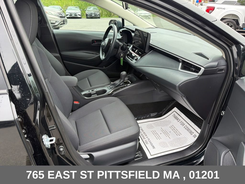 Used 2026 Toyota Corolla LE FWD image 16
