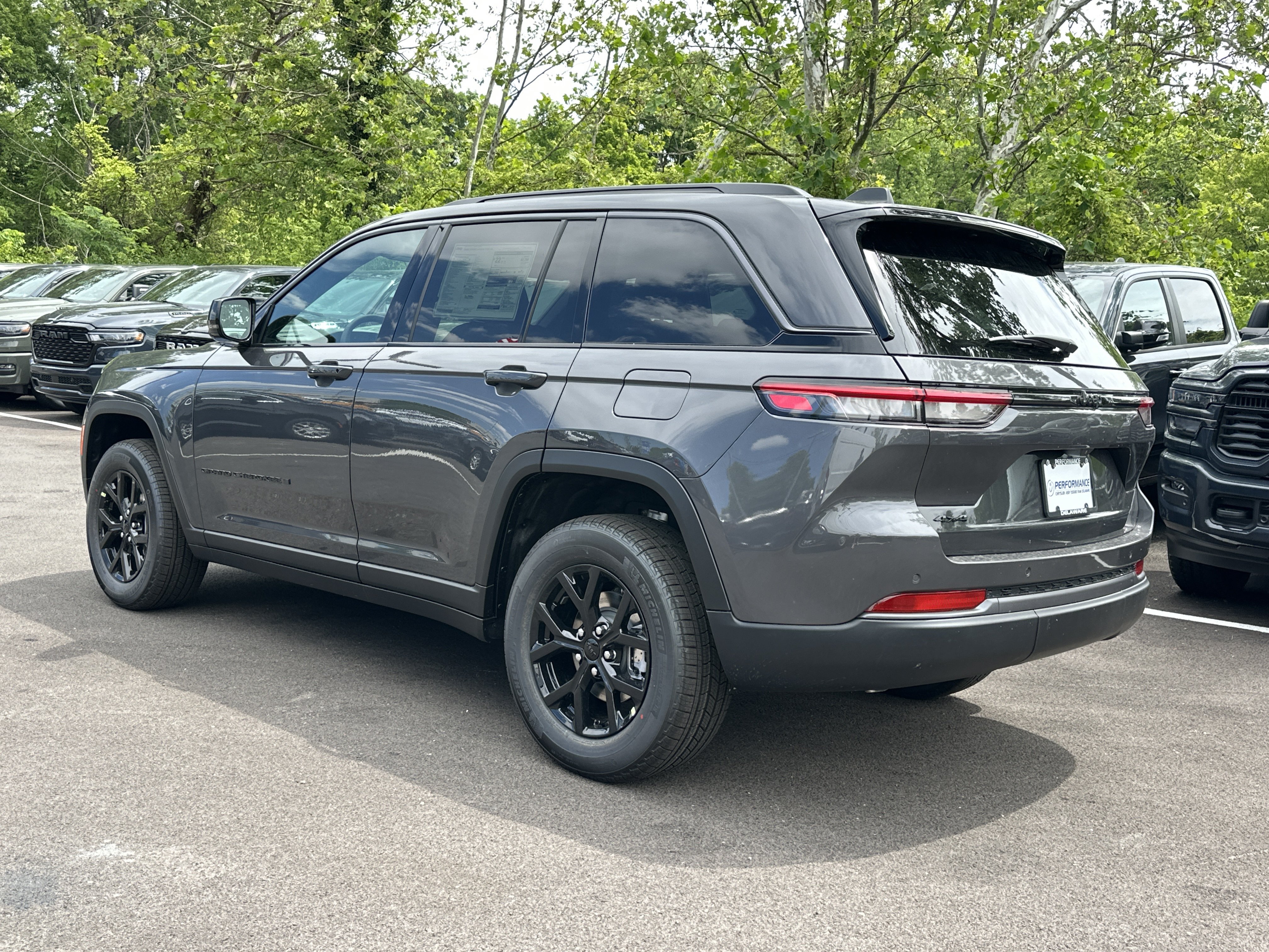 New 2026 Jeep Grand Cherokee Altitude AWD/4WD image 23