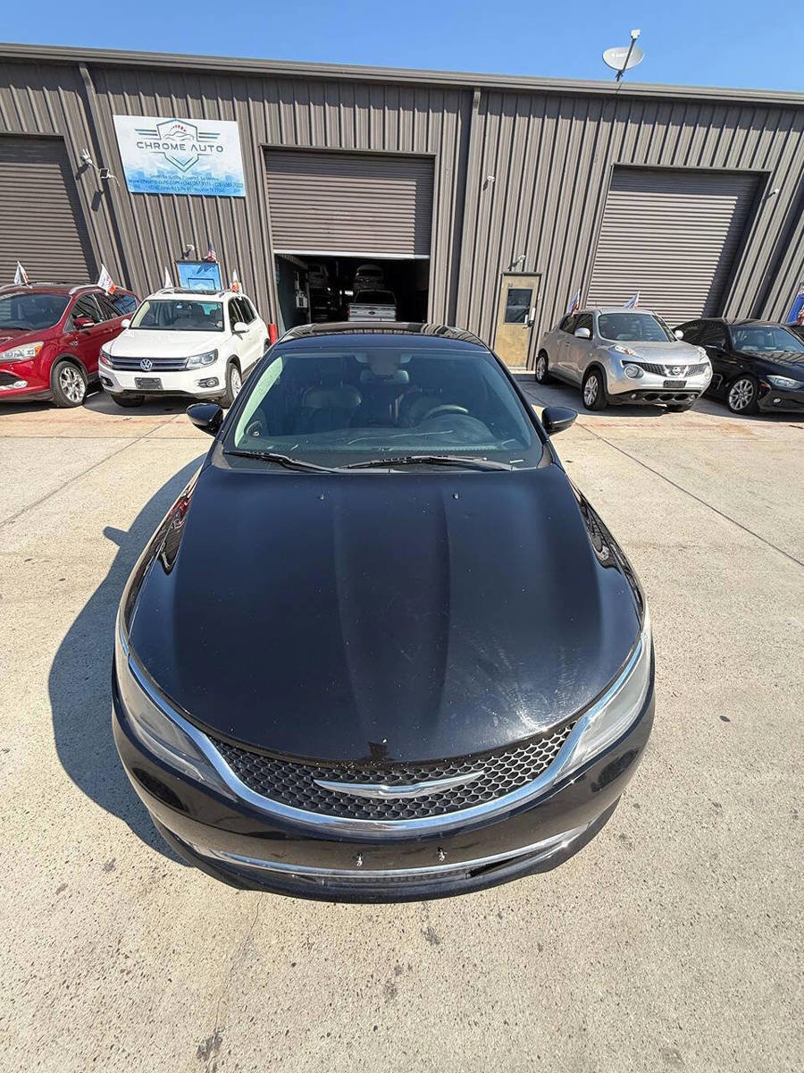 Used 2015 Chrysler 200 C w/ Navigation & Sound Group I image 13
