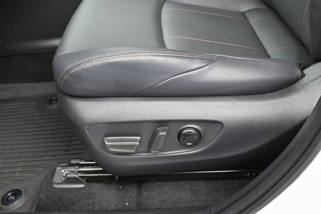 Certified 2023 Toyota Venza Limited AWD/4WD image 25