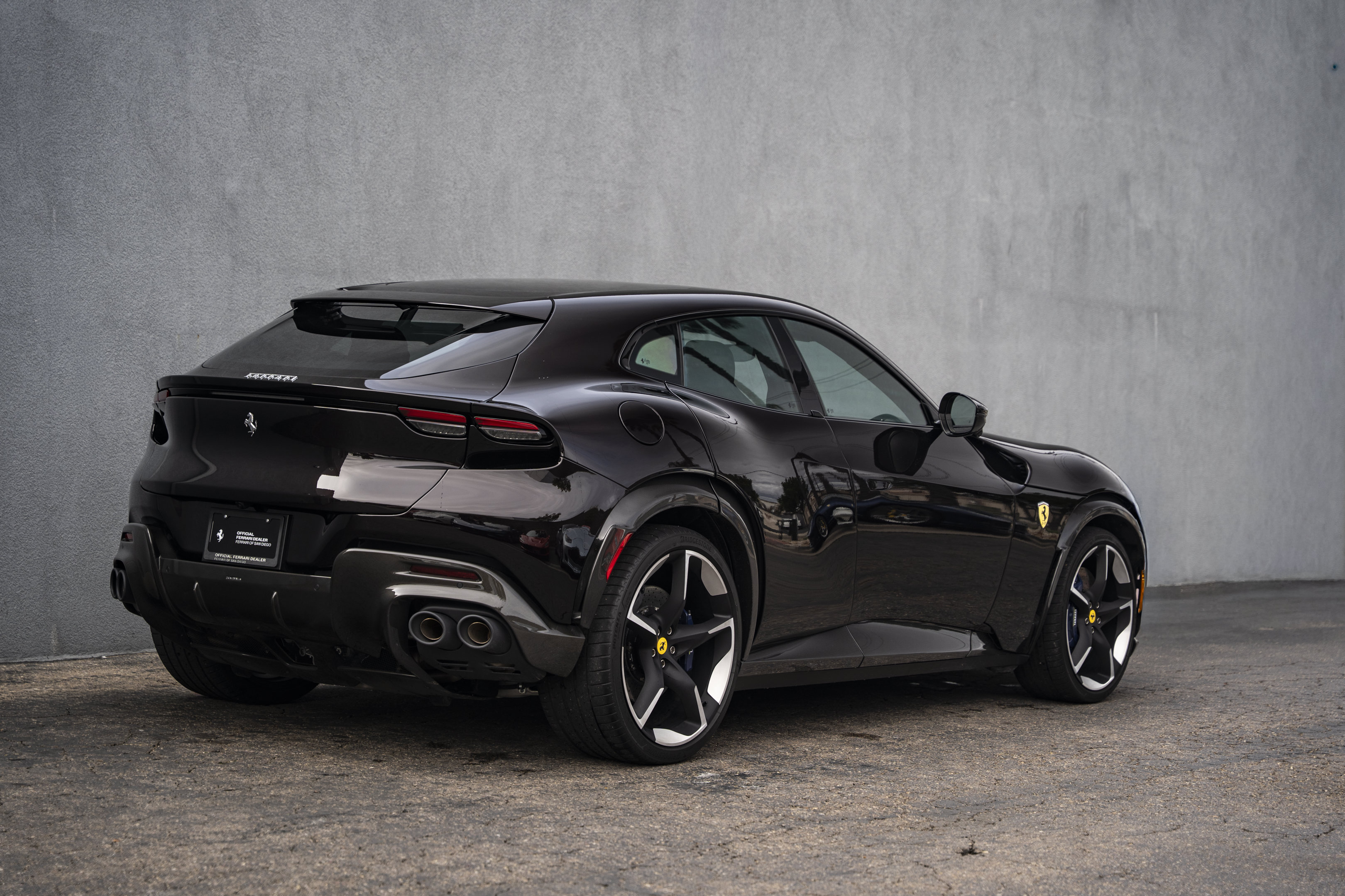 Certified 2024 Ferrari Purosangue AWD/4WD image 5