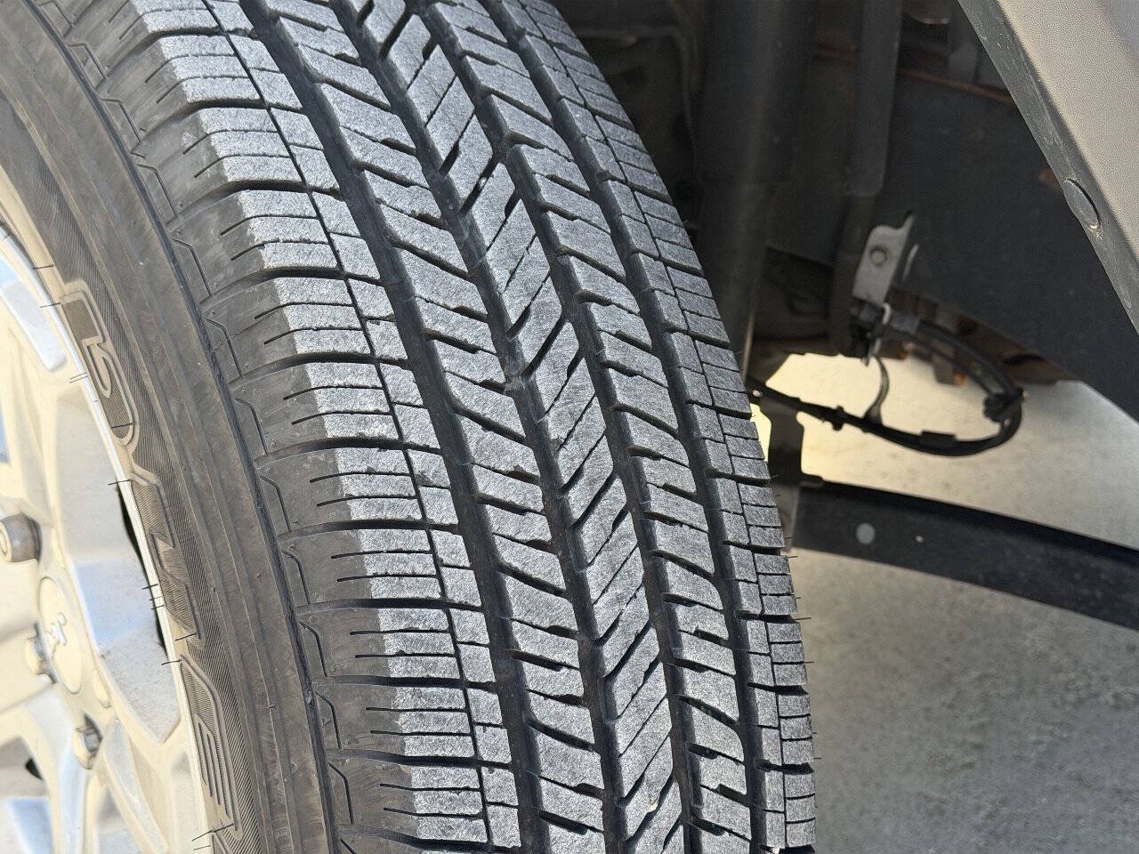 Used 2018 Jeep Wrangler Unlimited Sport S AWD/4WD image 30