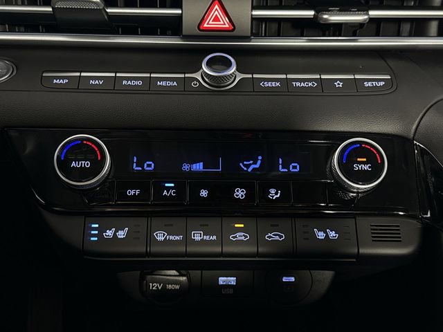 Used 2025 Hyundai Elantra Limited FWD image 24