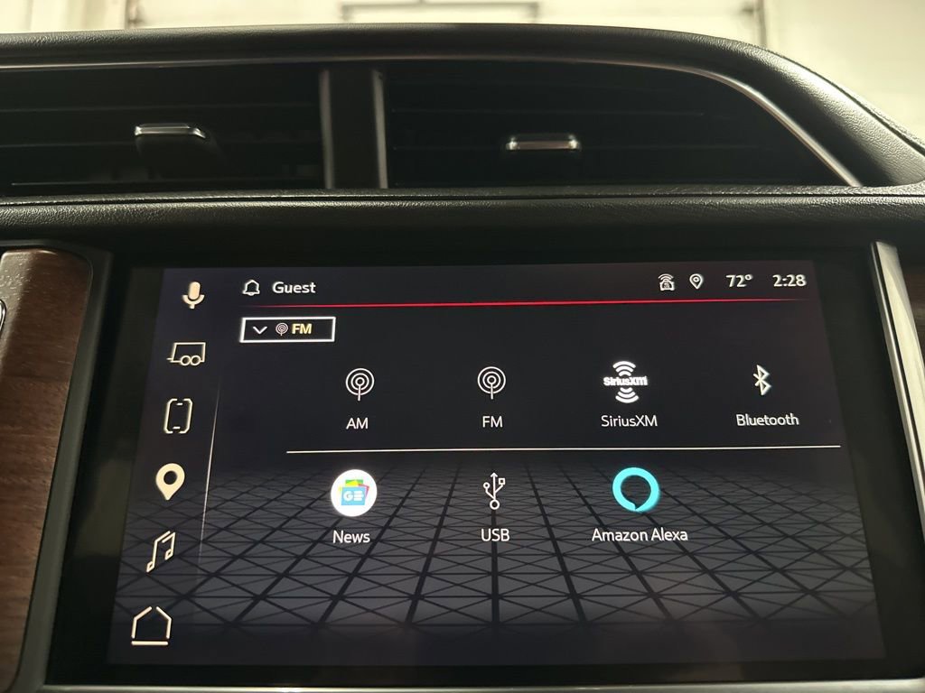 Used 2024 GMC Yukon Denali Ultimate AWD/4WD image 33