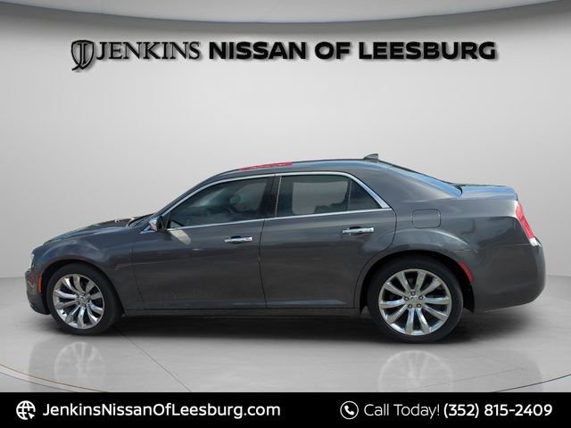Used 2019 Chrysler 300 Limited image 10
