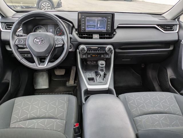 Used 2021 Toyota RAV4 XLE w/ Convenience Package AWD/4WD image 19