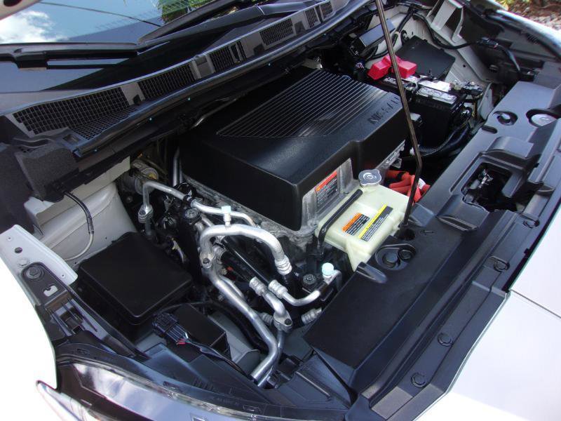 Used 2020 Nissan Leaf SV w/ SV Technology Package image 17