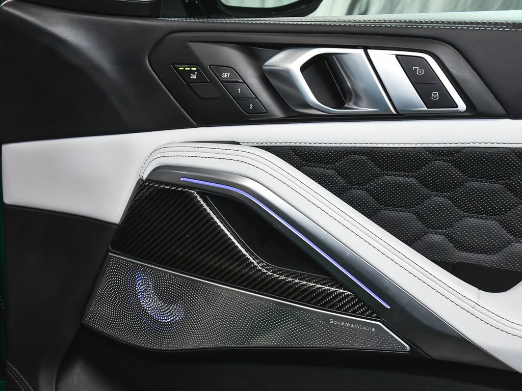 Used 2025 BMW X6 M Competition w/ Executive Package AWD/4WD image 19