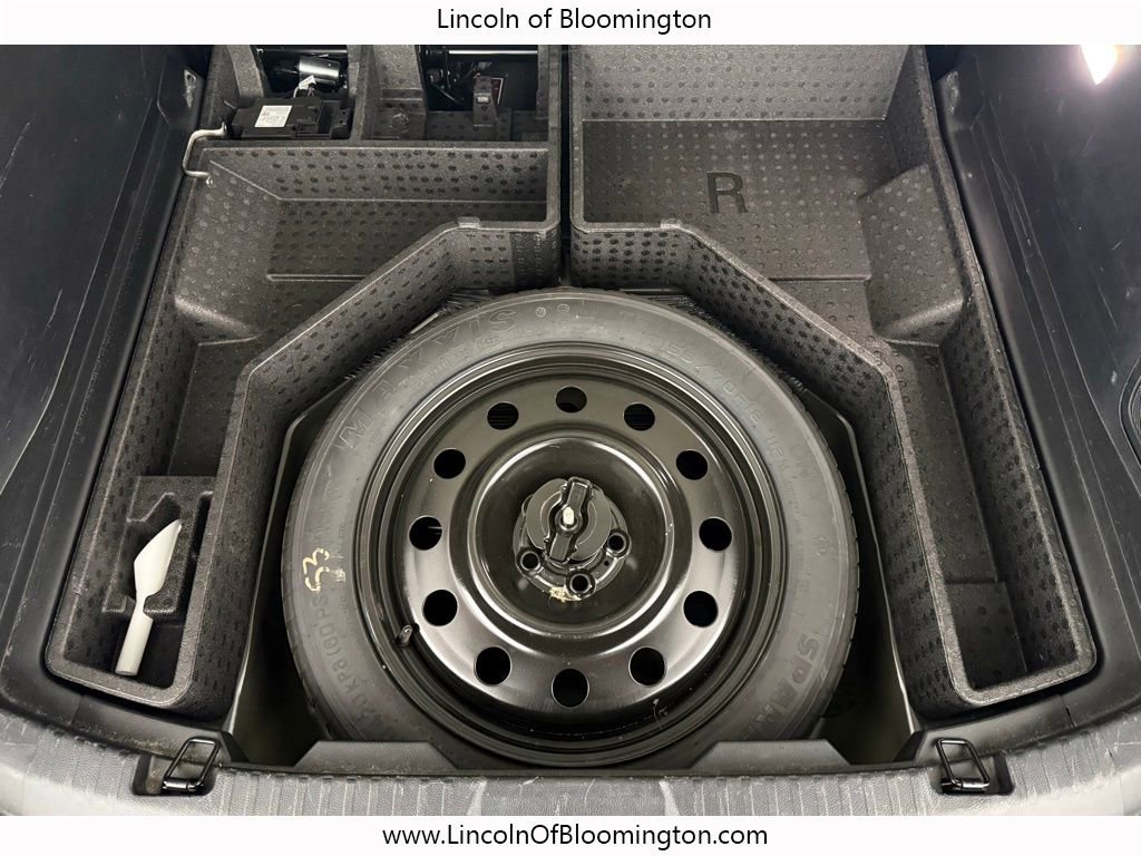 Used 2022 Ford Edge Titanium image 23