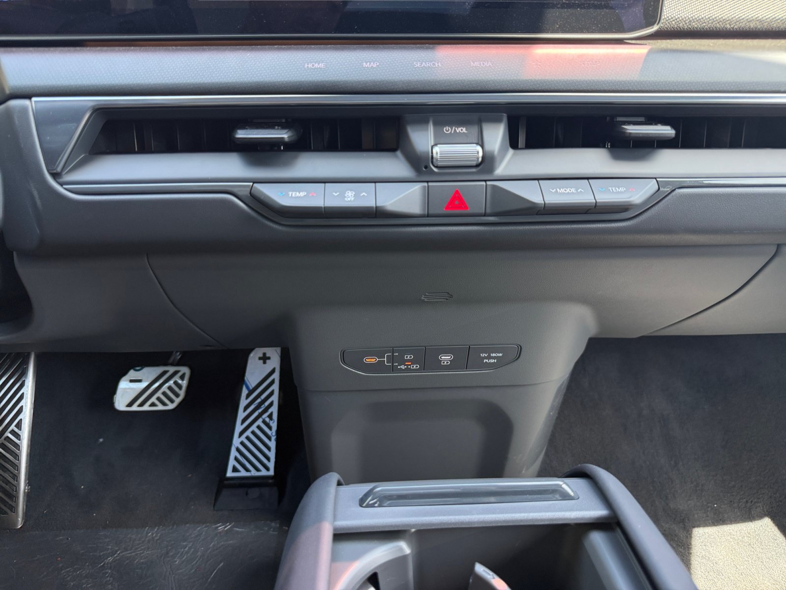New 2026 Kia EV9 GT-Line AWD/4WD image 13
