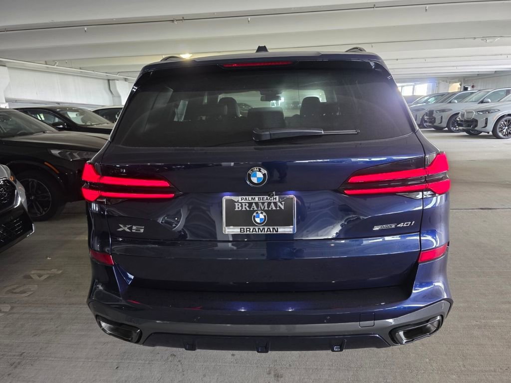 New 2026 BMW X5 sDrive40i w/ M Sport Package RWD image 5
