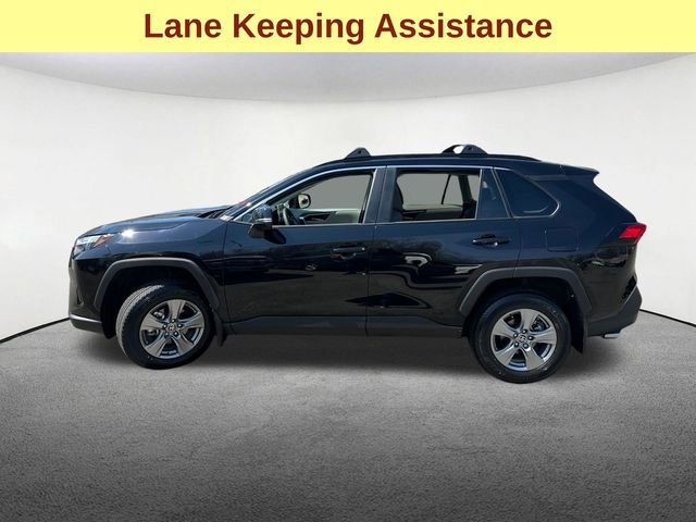 Used 2025 Toyota RAV4 XLE image 6