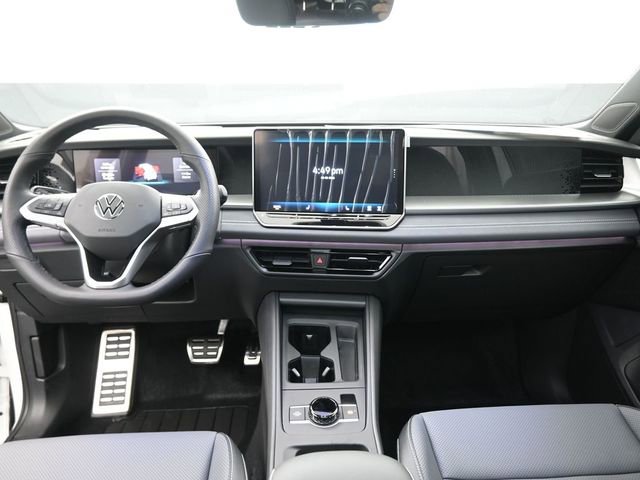 New 2026 Volkswagen Tiguan SE R-Line image 27