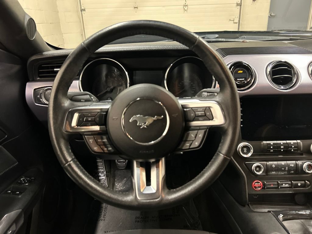Used 2017 Ford Mustang GT w/ Black Accent Package RWD image 15