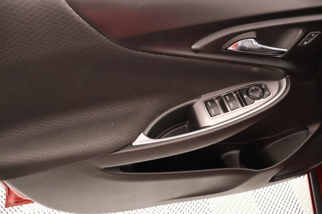 Used 2024 Chevrolet Malibu LT image 15