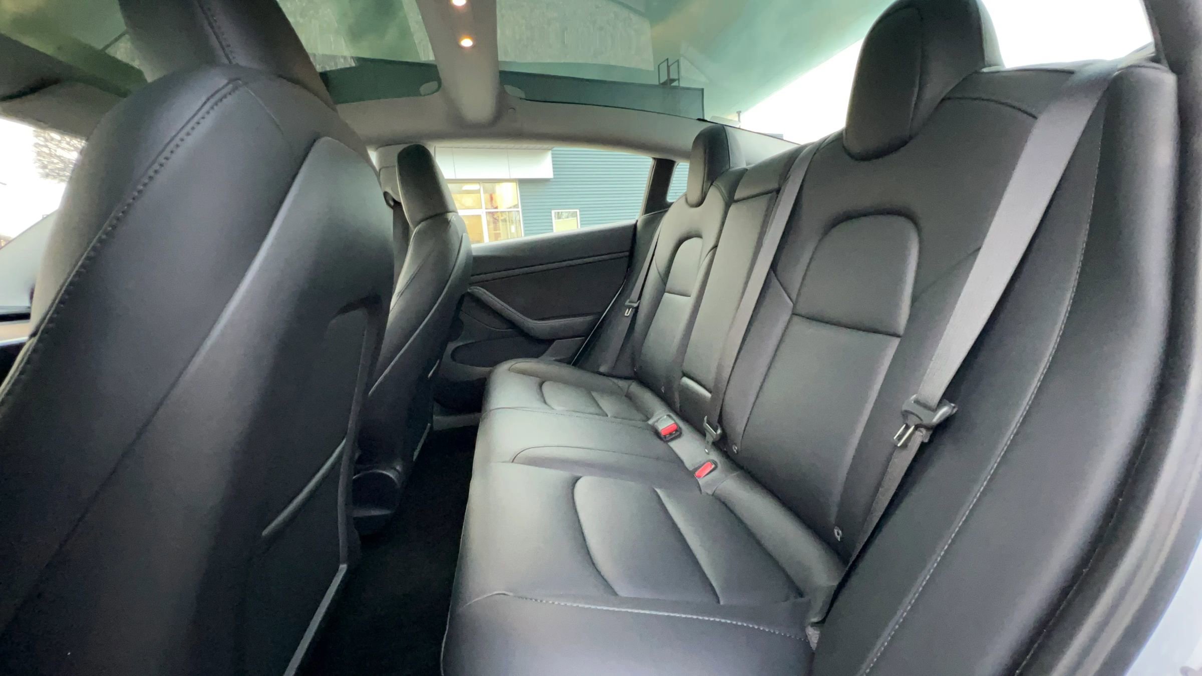 Used 2023 Tesla Model 3 Standard Range image 21