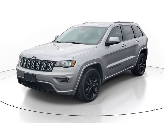 Used 2021 Jeep Grand Cherokee Altitude AWD/4WD image 2