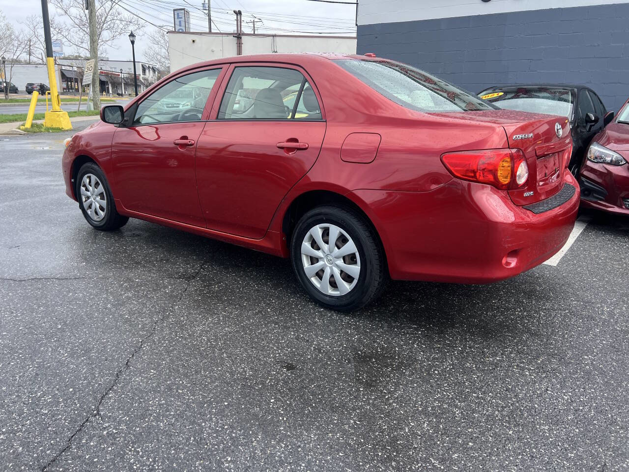 Used 2010 Toyota Corolla LE image 5