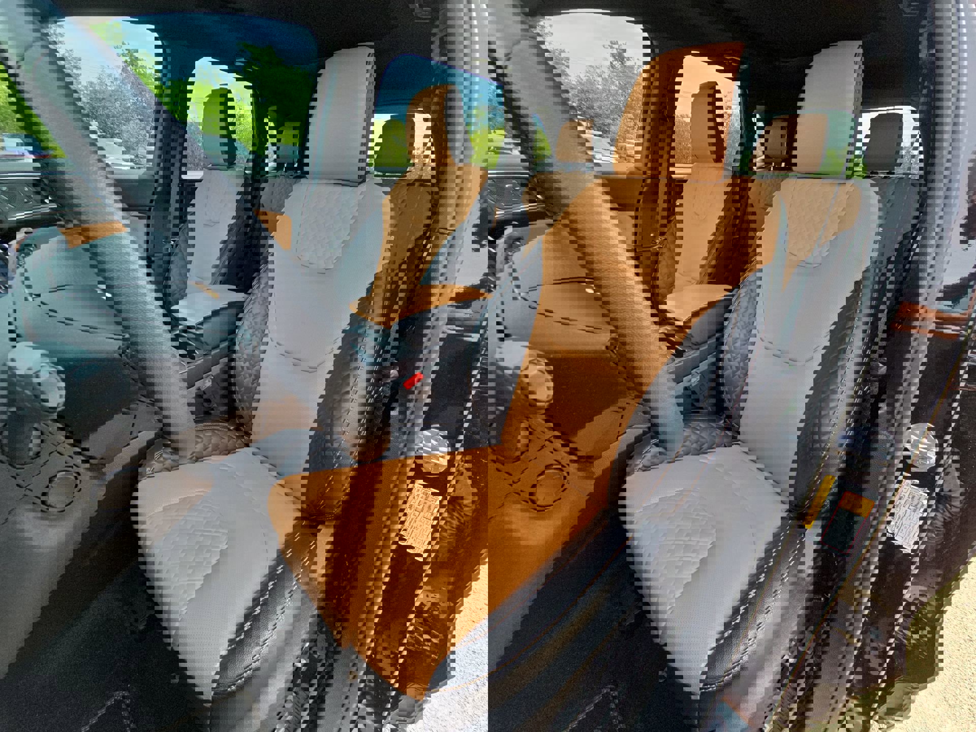 Used 2024 Ford Edge Titanium w/ Titanium Elite Package image 11