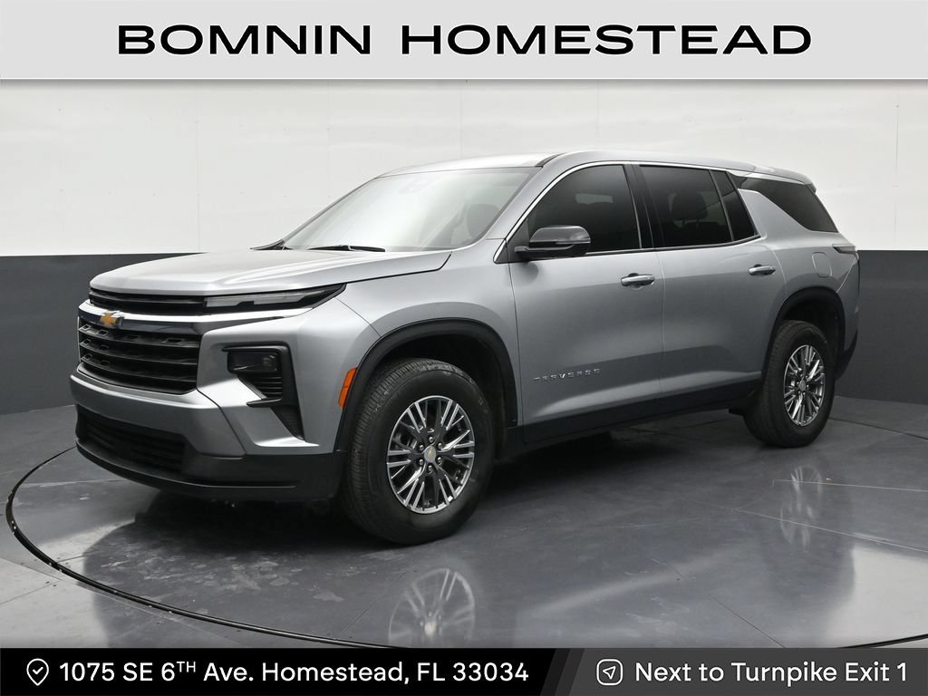 Used 2024 Chevrolet Traverse LS FWD video 1