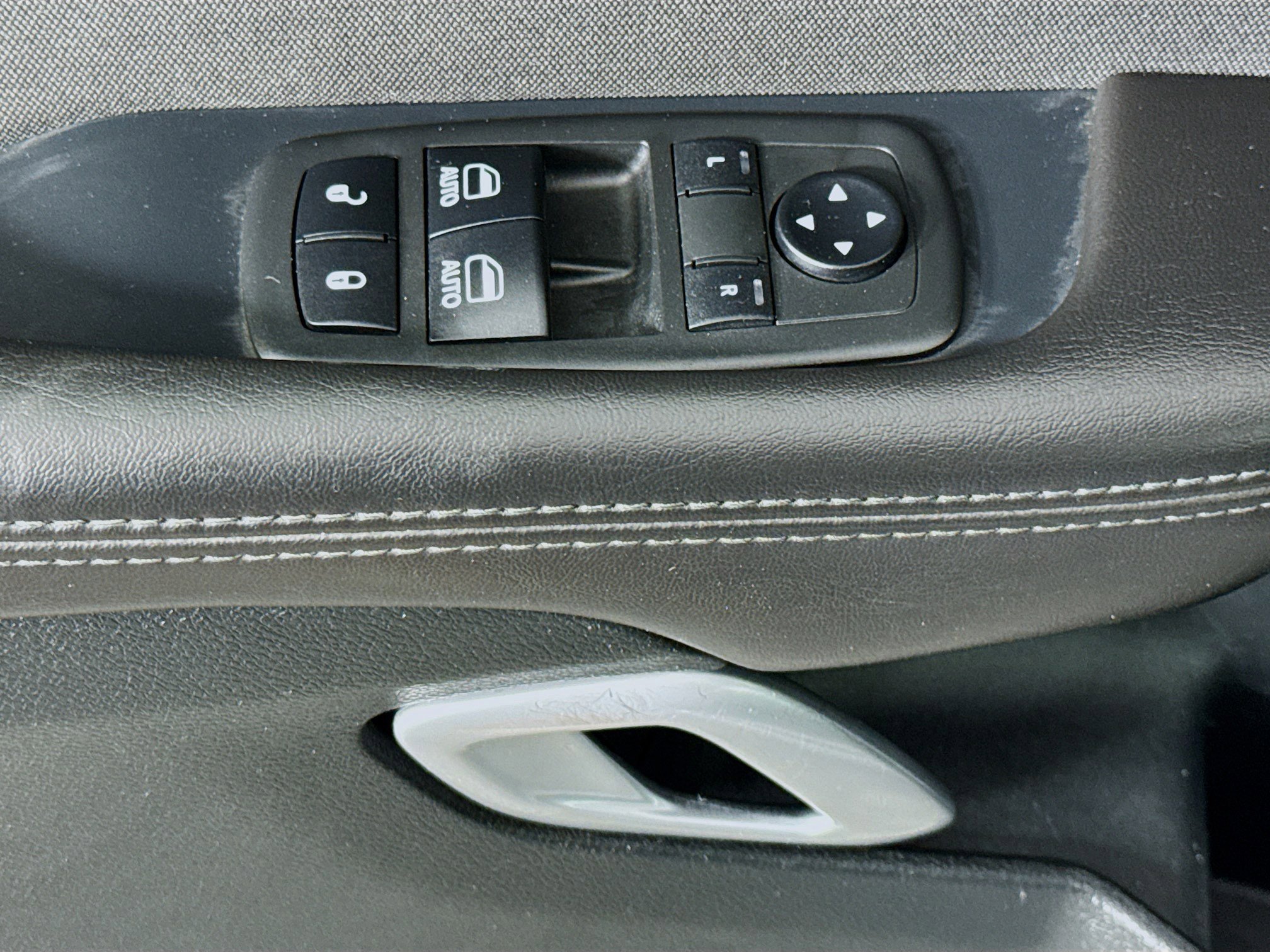 Used 2018 Dodge Challenger R/T w/ Sound Group image 23