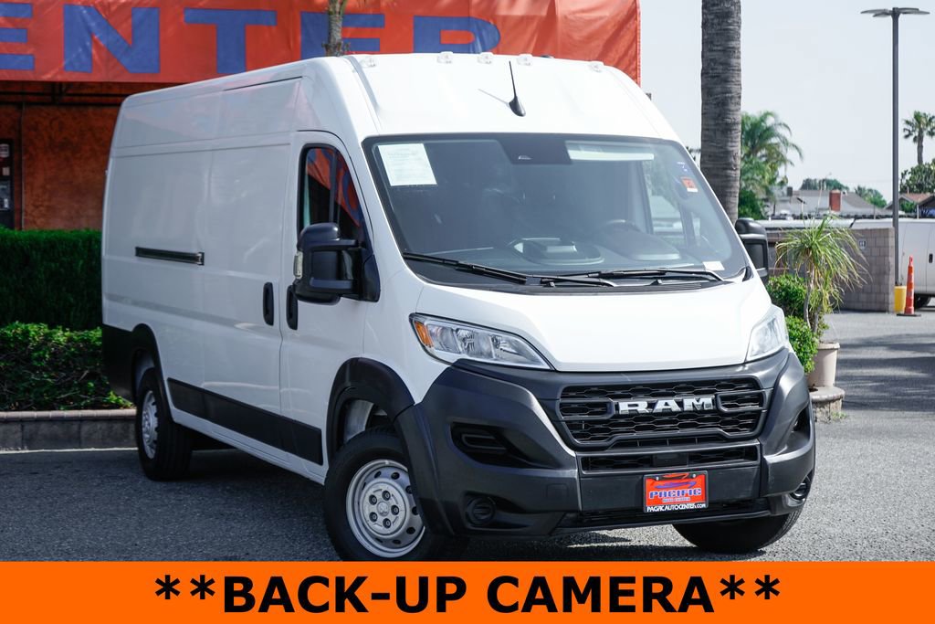 Used 2023 RAM ProMaster 3500 FWD image 2