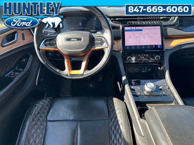 Used 2022 Jeep Grand Cherokee Summit AWD/4WD image 18