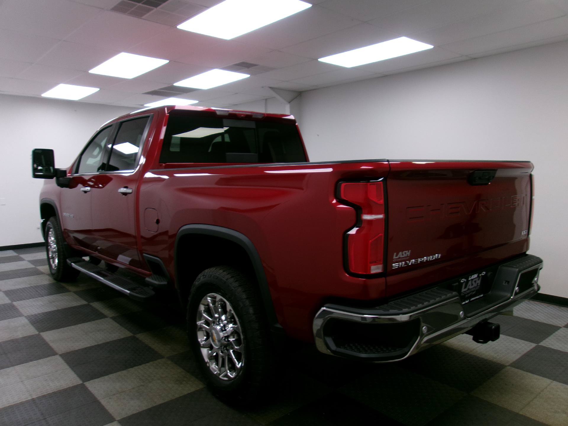 New 2026 Chevrolet Silverado 3500 LTZ w/ LTZ Premium Package AWD/4WD image 2