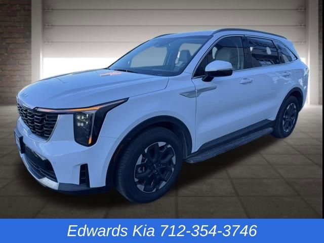 New 2025 Kia Sorento S image 1