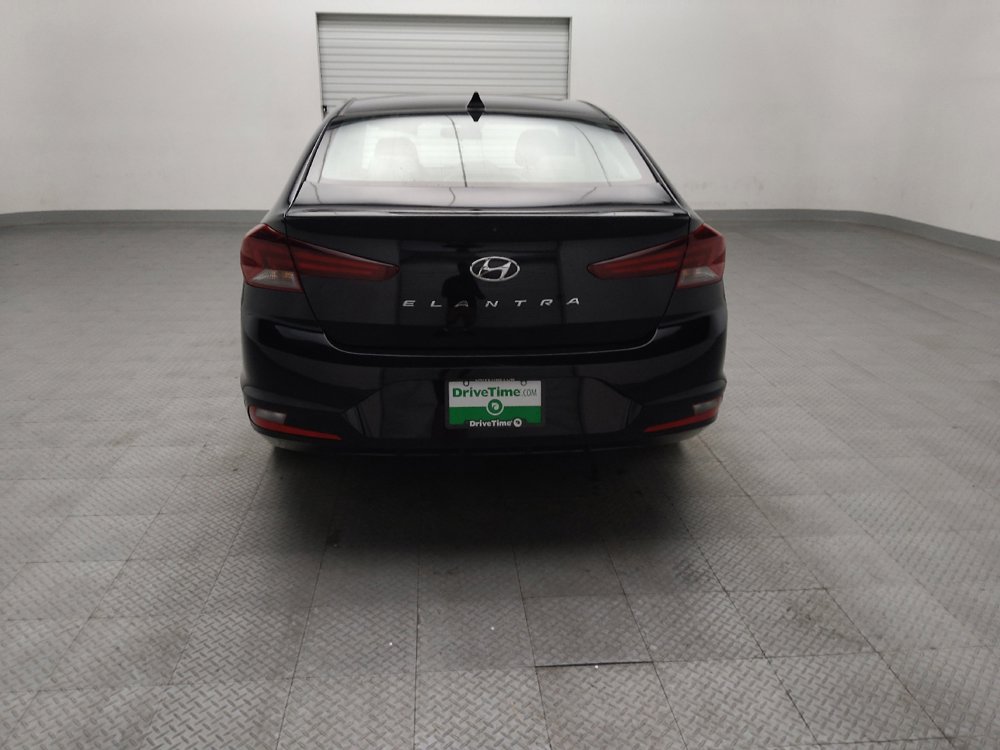 Used 2020 Hyundai Elantra SEL FWD image 6