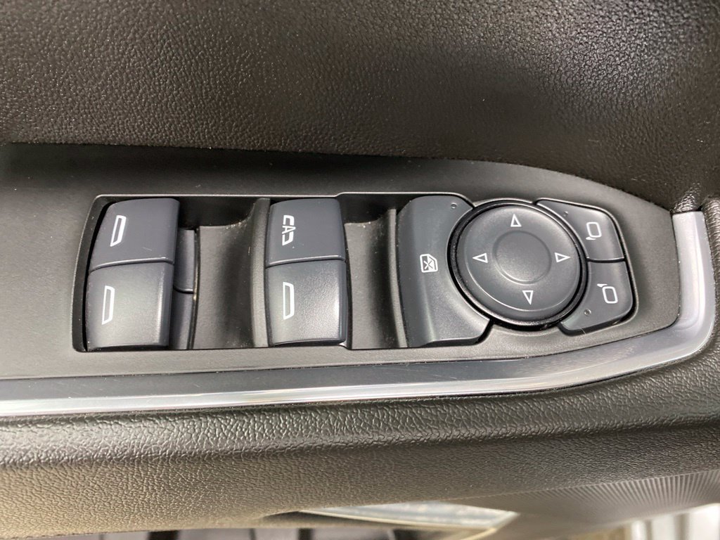 Used 2025 Chevrolet Silverado 1500 LT AWD/4WD image 28
