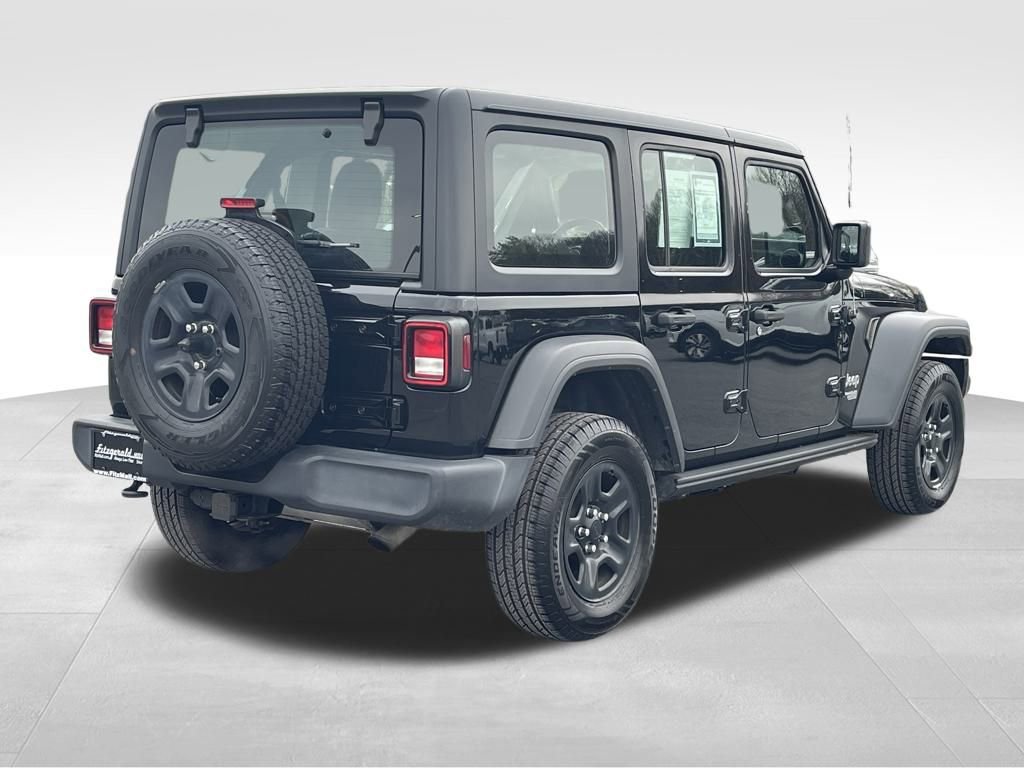 Used 2019 Jeep Wrangler Unlimited Sport image 7
