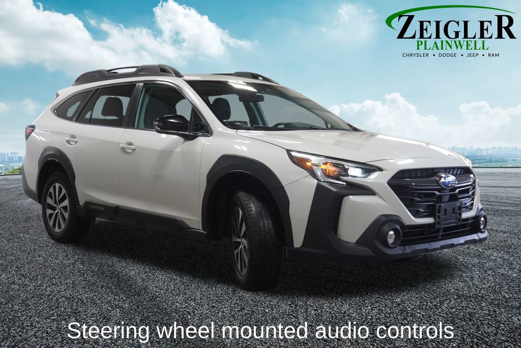 Used 2024 Subaru Outback Premium image 4