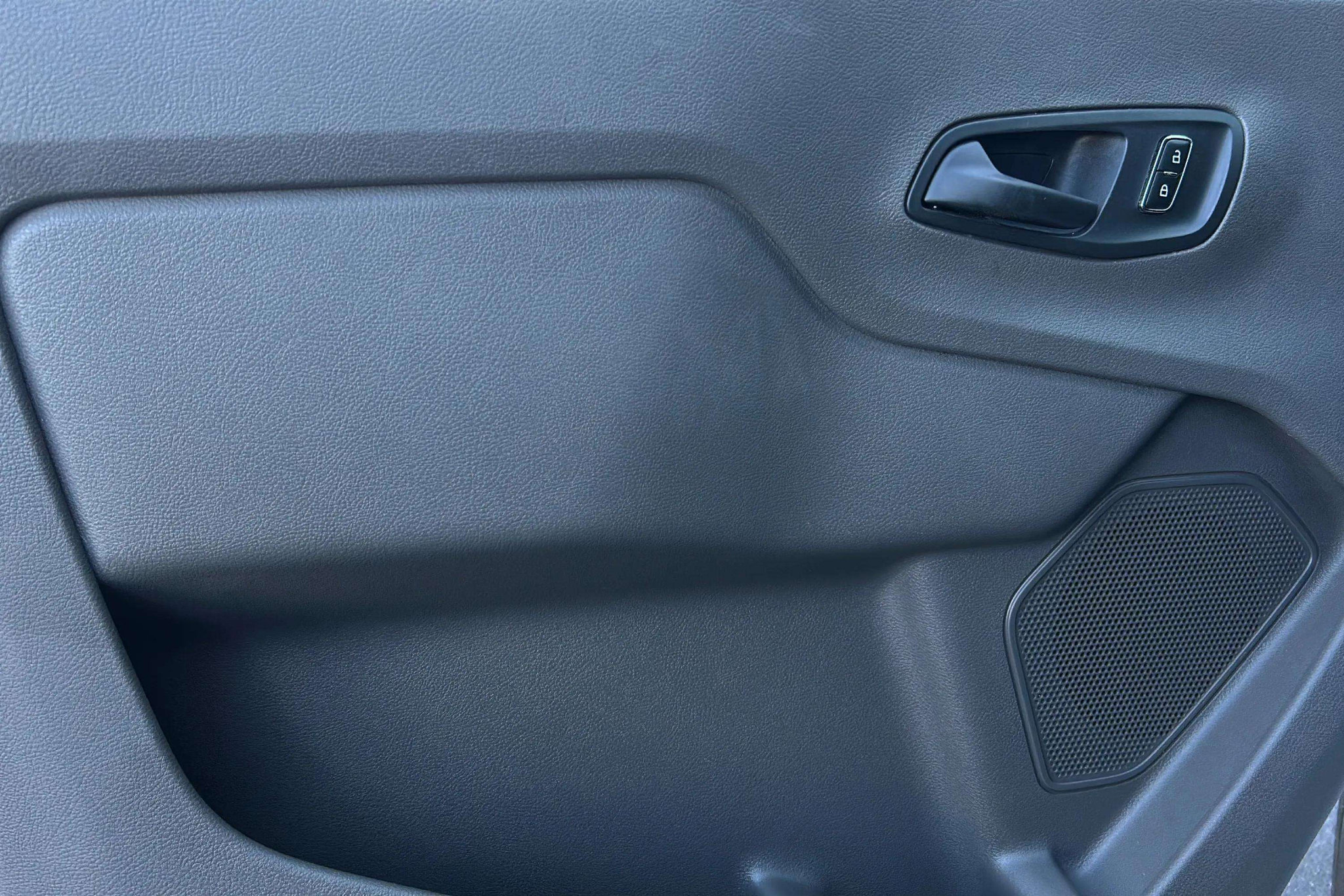 Used 2023 Ford Transit 250 148 High Roof image 33