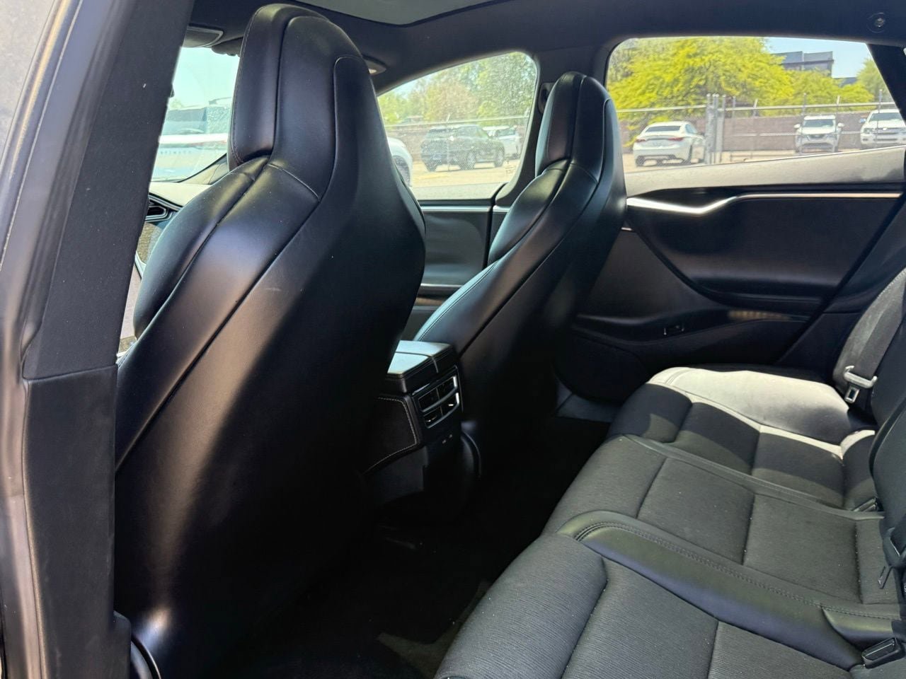 Used 2018 Tesla Model S 75D AWD/4WD image 11
