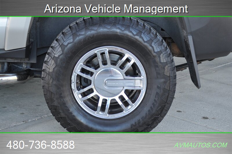 Used 2008 HUMMER H3 Alpha AWD/4WD image 19