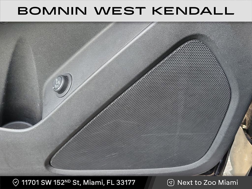 Used 2020 Chevrolet Equinox LT image 31