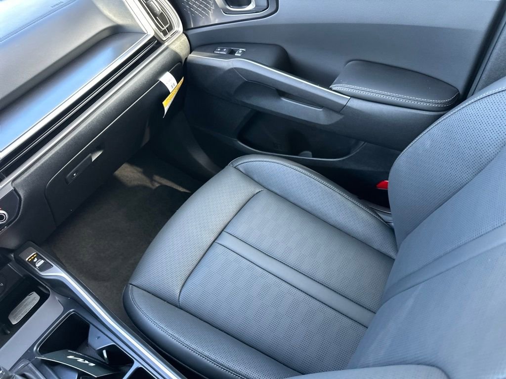 New 2026 Kia Sorento S AWD/4WD image 36