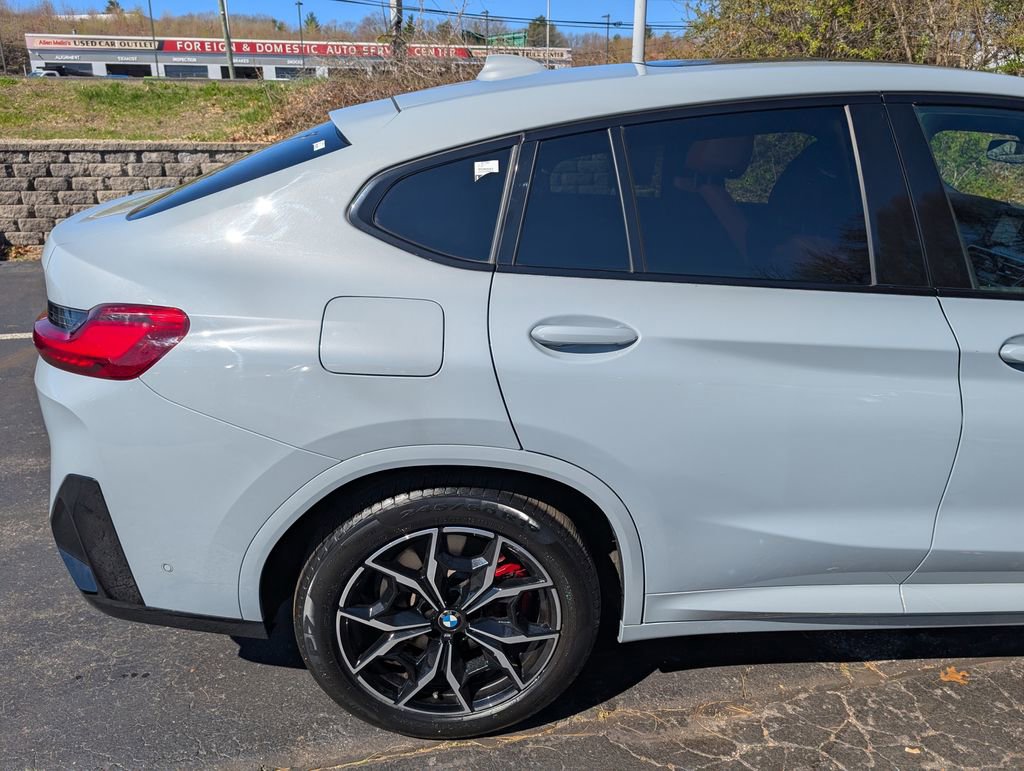 Used 2023 BMW X4 M40i w/ Premium Package AWD/4WD image 8