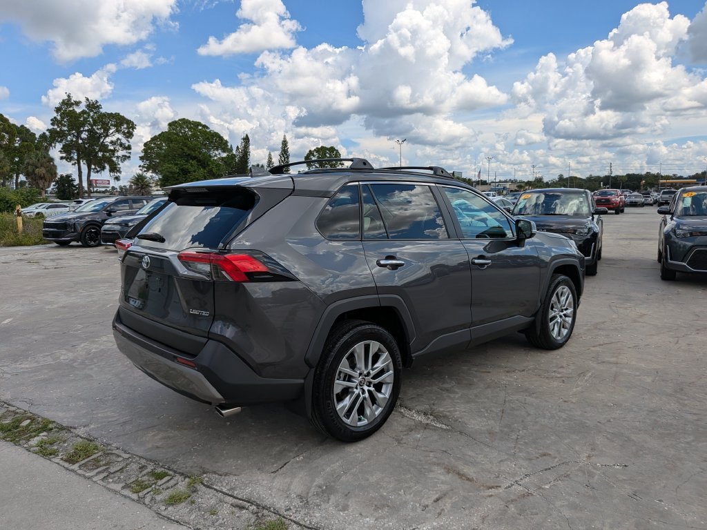 Used 2025 Toyota RAV4 Limited FWD image 8