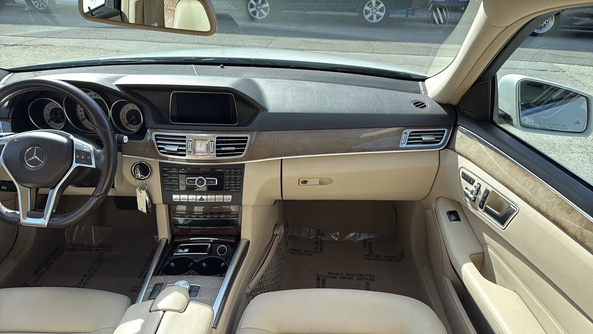 Used 2014 Mercedes-Benz E 350 4MATIC Sedan image 27